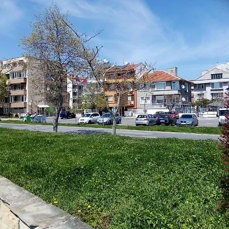 Apartment Pomorie بوموري