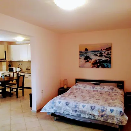 Apartment Pomorie * بوموري